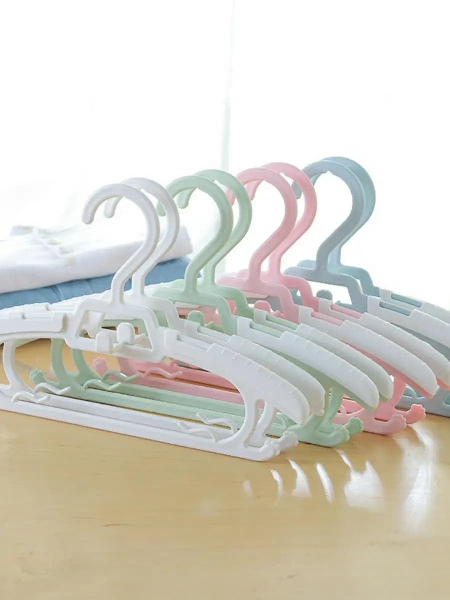 New Multifunctional Baby Clothes Hanger in Plastic, Non-slip, Non-slip, for Home Use, Retractable and Space Saving
