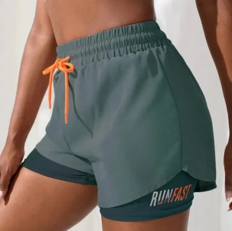 Women's high waist yoga shorts with elastic running shorts for proximity control, fake pants in two pieces