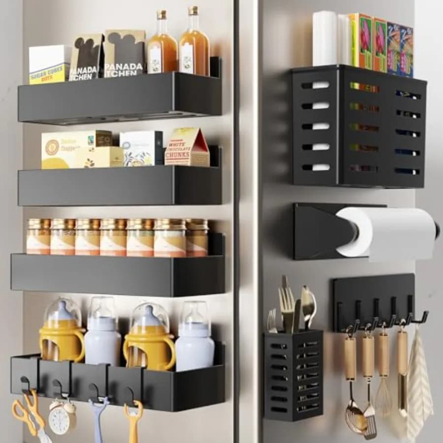 Portaspezie Magnetico per Frigorifero, Mensola Magnetica, Organizzatore Magnetico per Frigo con Portarotolo, Portautensili, Ganci