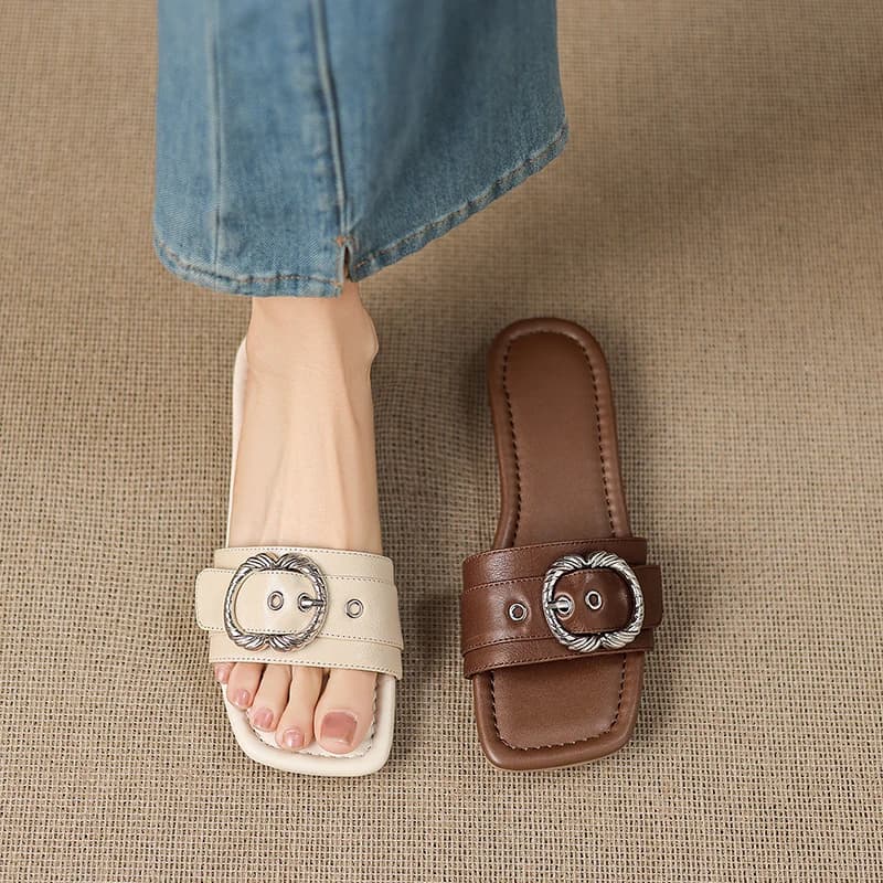 2026 new summer women sandals natural leather 22-24.5cm sheepskin+pu buckle metal decoration mules low heel women shoes slippers