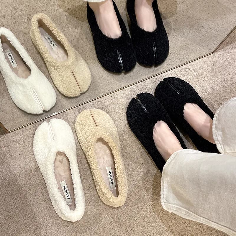 Mocassini da donna invernali con fibbia floccata per il tempo libero in gomma solida Mary autunno pelliccia bocca bassa punta tonda scarpe casual mocassini
