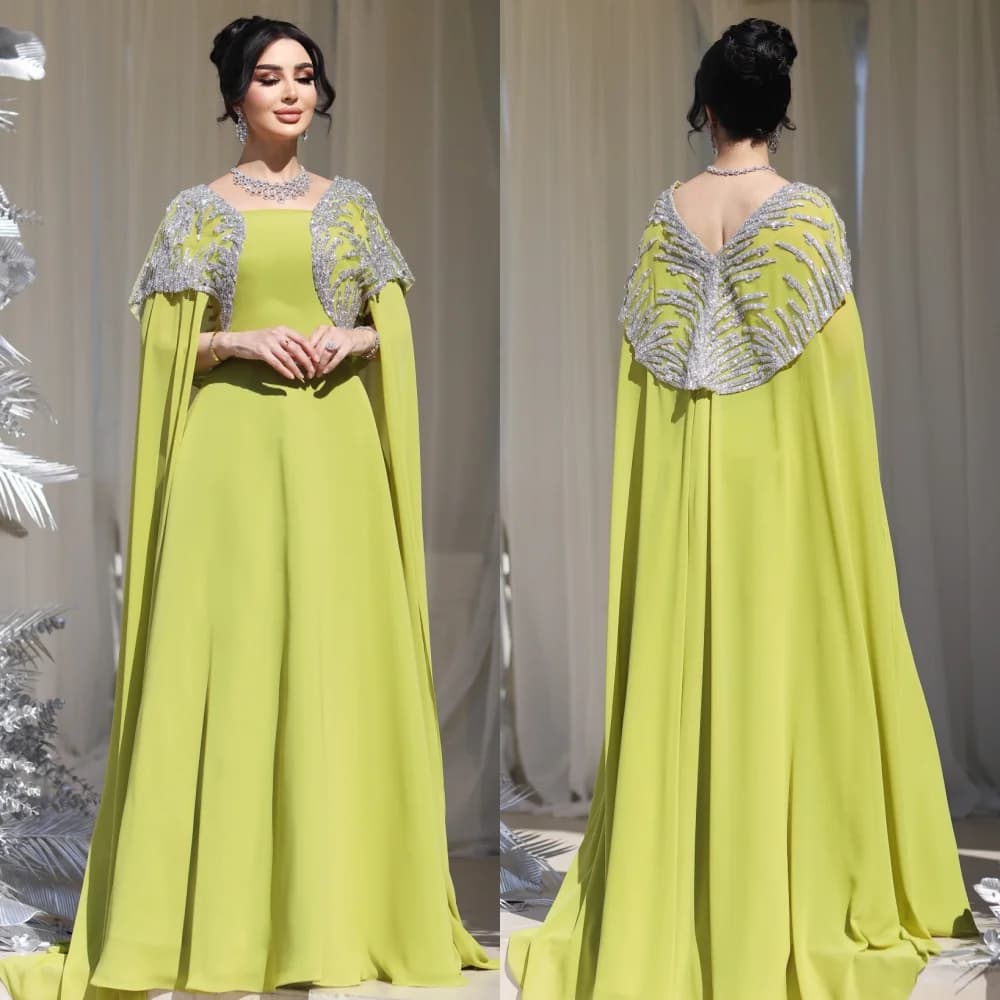 Abiti da sera personalizzati Scialle lungo con spalle scoperte Abiti lunghi a trapezio dell'Arabia Saudita Occasioni su misura Eleganti feste scintillanti