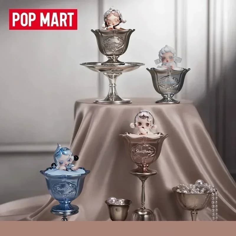 POP MART SKULLPANDA Serie 'The Feast Begins' Candela Profumata Mystery Blind Box - Statuette da Collezione Ornamento per la Casa Giocattolo Sorpresa