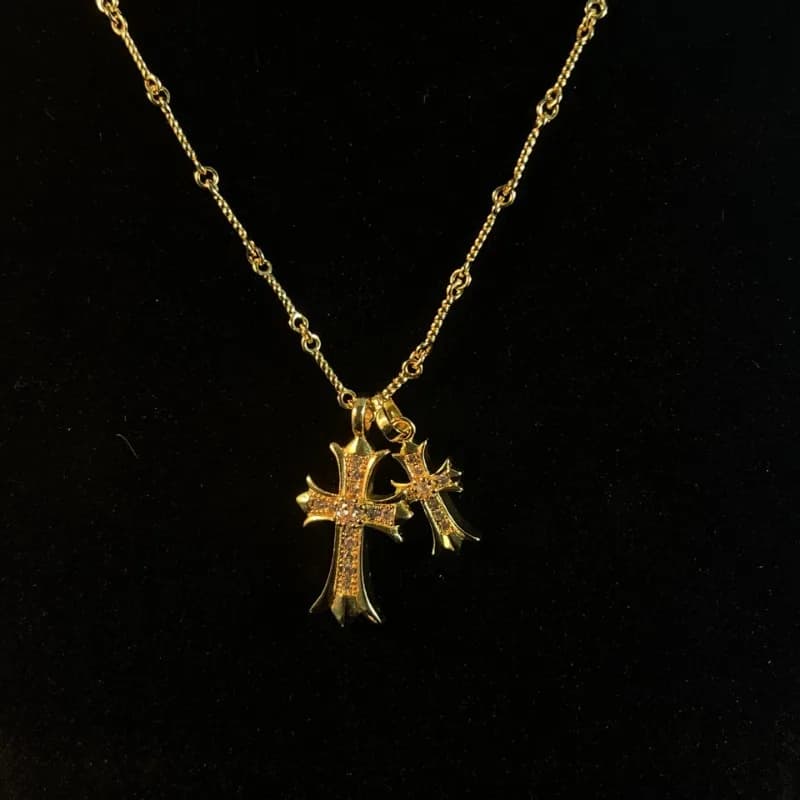 Zhou Yangqing Tong di vendita calda a doppio strato croce dolce fresco Luo cuore collana design di nicchia gioielli di tendenza di lusso leggeri