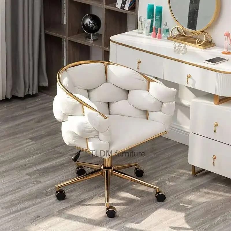 Sedia per computer di lusso leggera Sedia per trucco per camera da letto Sedia girevole per ufficio domestico Studio per studenti Ascensore Scrivania da gioco Mobili per soggiorno