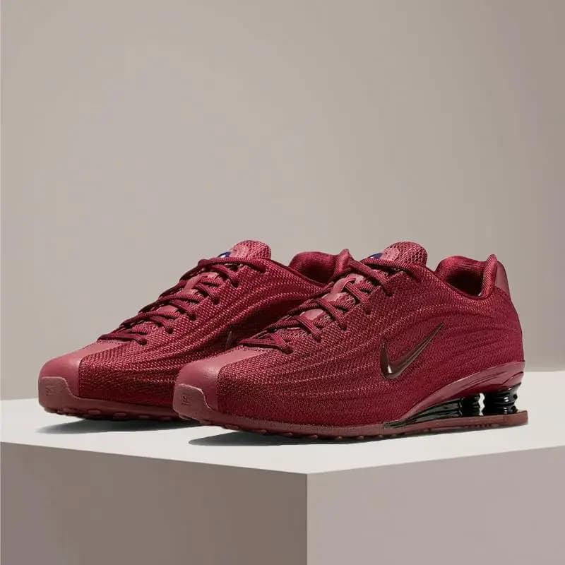 Nike SHOX Z Retro: scarpe da corsa da allenamento eleganti, antiscivolo e ammortizzate per donna: versatili e alla moda, rosse, HQ7540-600