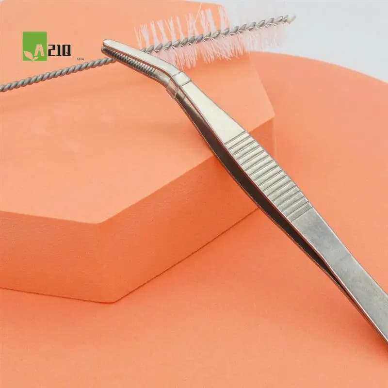 A21Q -Kit per la pulizia della macchina da cucire, 8 strumenti di riparazione della macchina da cucire con pinzette Spazzola a doppia testa per macchina da cucire