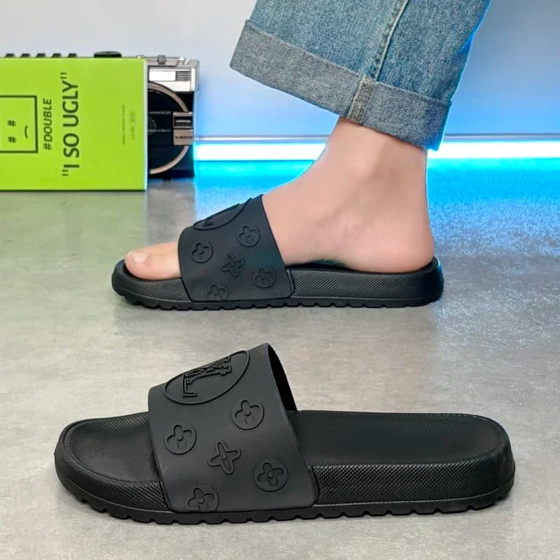 2025Summer New Breathable Breathable Comfort and Casual Plus Size Slippers Men's Casual Sandals High Quality