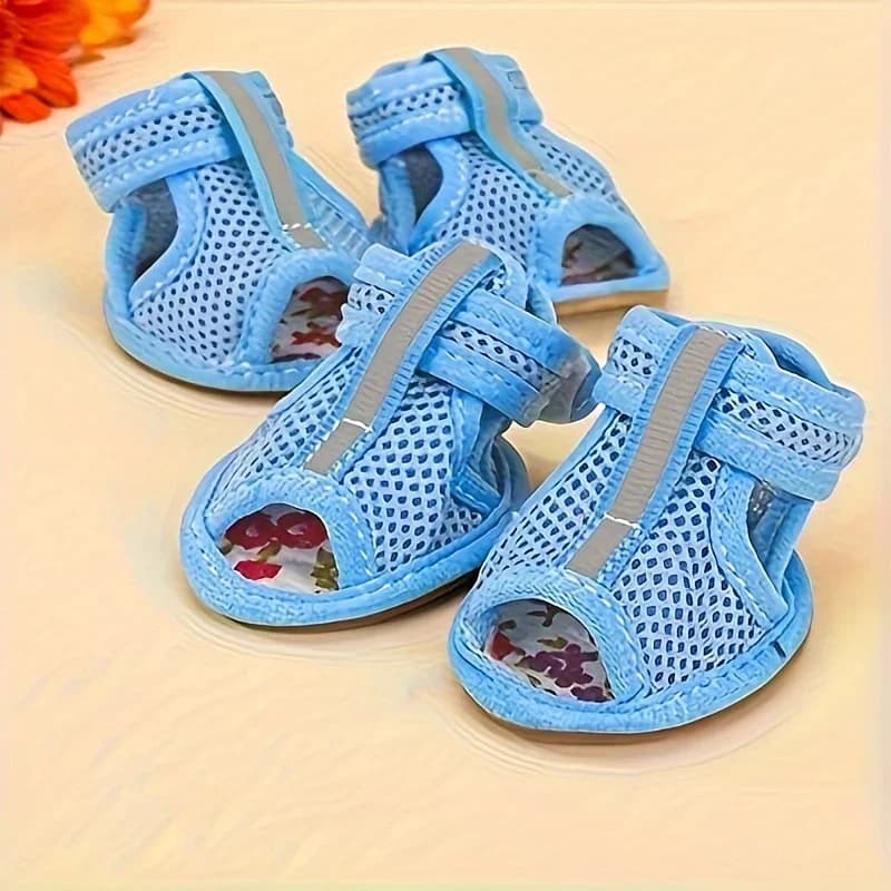 4 pezzi Sandali per cani traspiranti e antiscivolo: scarpe per animali di piccola taglia con suola in pelle di vacchetta resistente e cinturini regolabili con gancio e anello