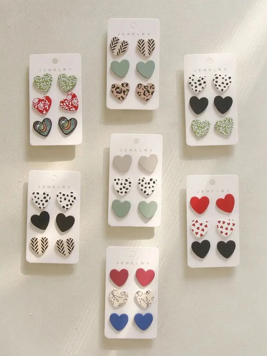 Tutti i colori acrilico cuore San Valentino triplo orecchini a bottone imposta regali di gioielli per le vacanze delle donne