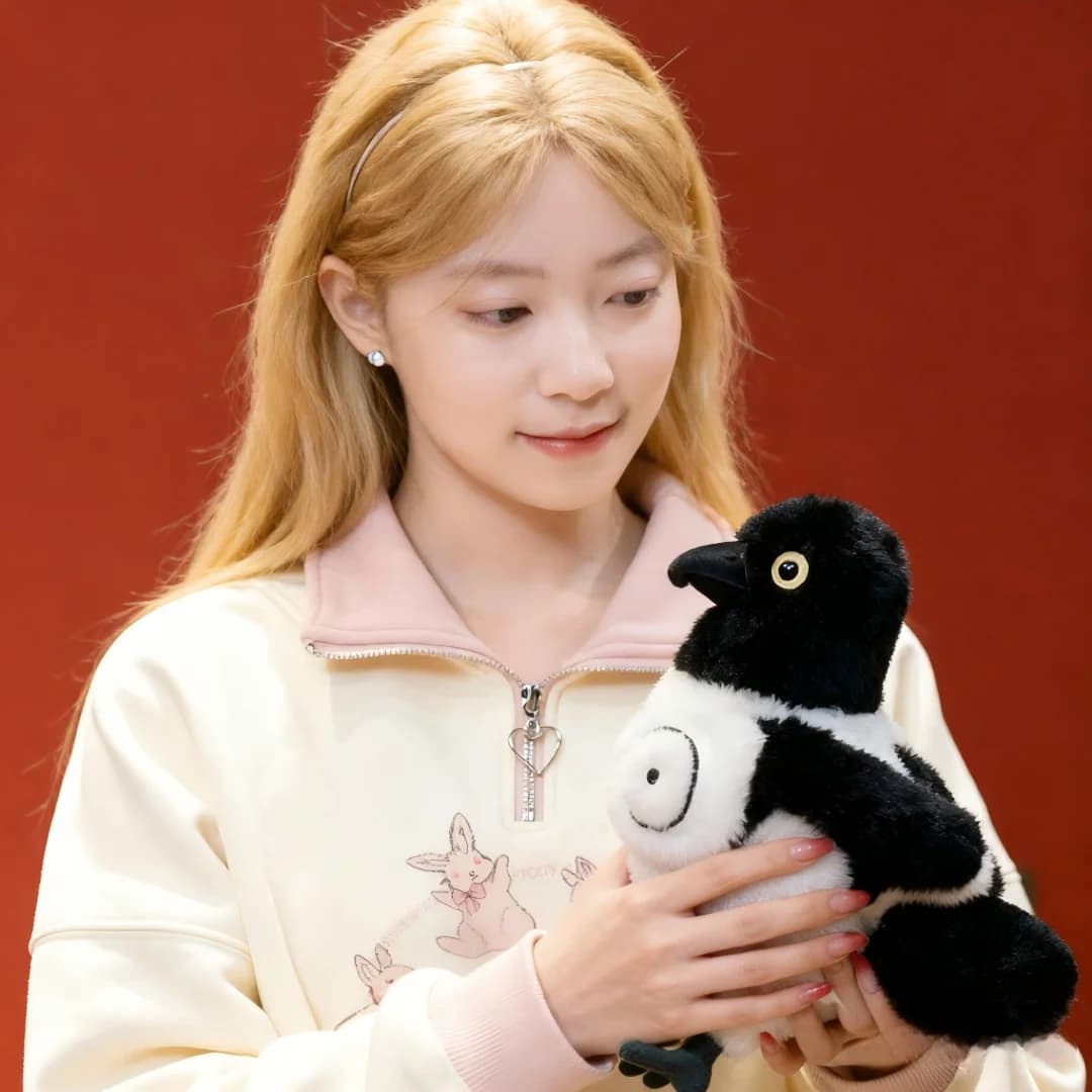 Set di Peluche a Forma di Uccello Bianco e Nero da 20CM, Morbidi Giocattoli Imbottiti per Bambini, Decorazione per Cameretta, Regalo Coccola e Compagno