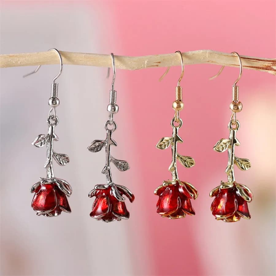 European and American French retro romantic three-dimensional rose earrings ins creative dripping flower pendant alloy earrings