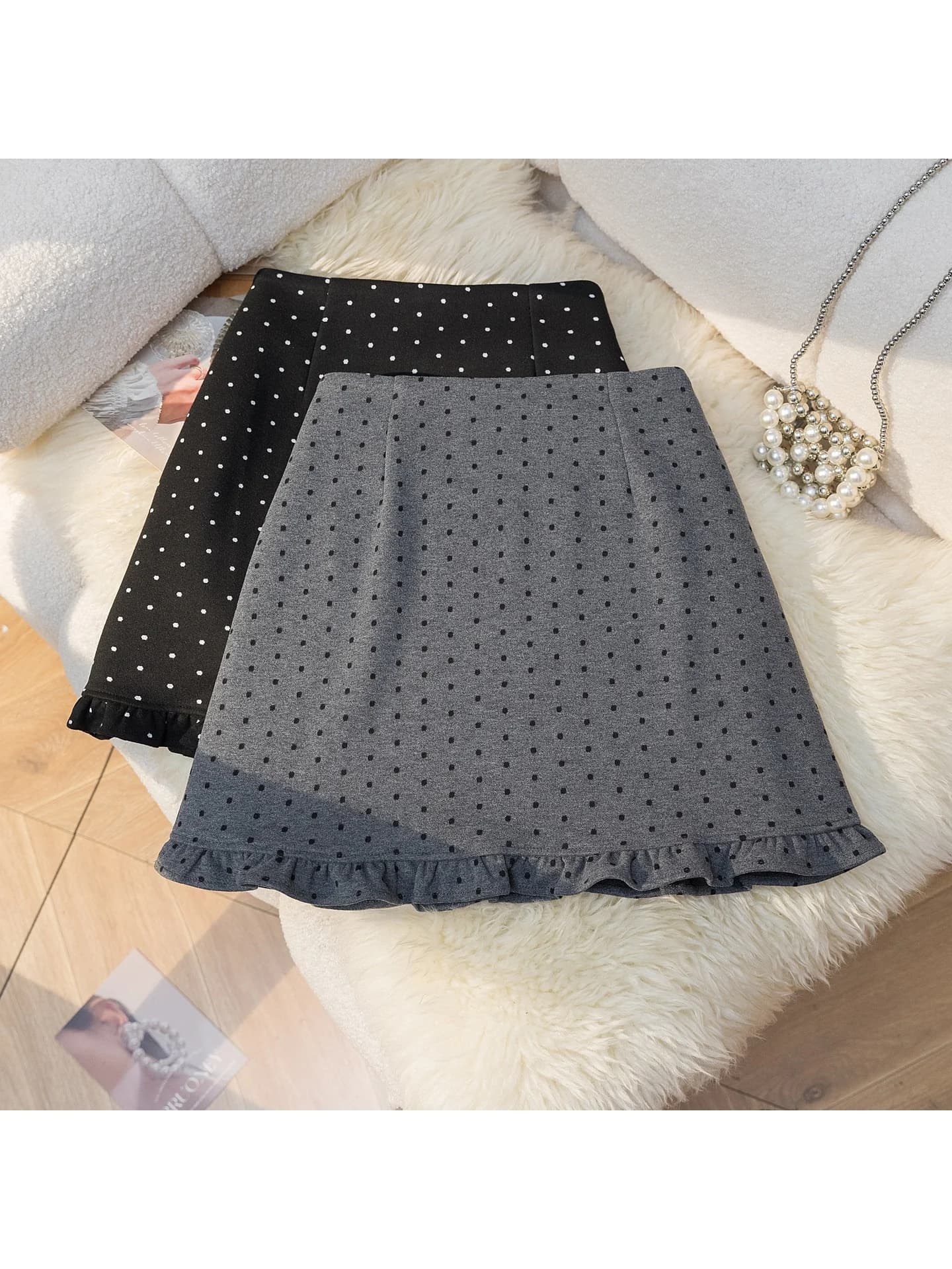 Gonna a vita alta a trapezio da donna taglie forti, in misto lana a pois, stile casual con dettagli in legno, per la primavera