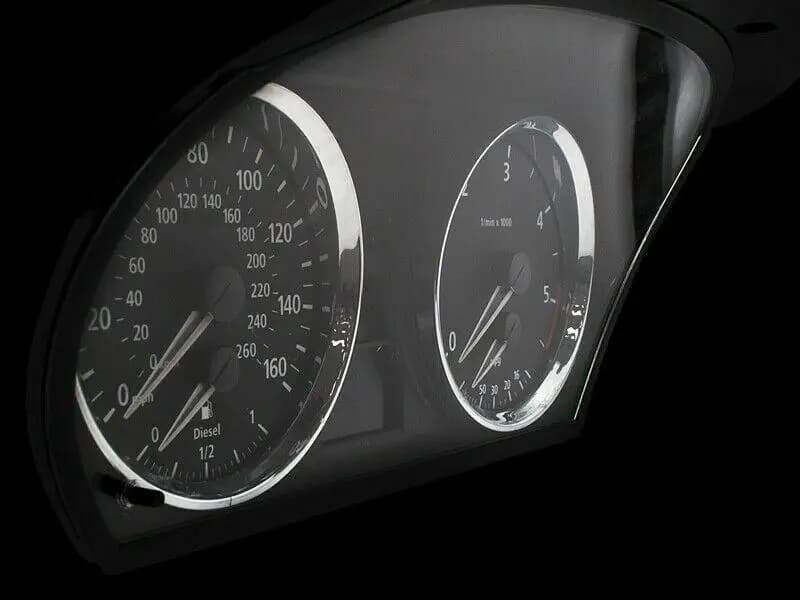 CROMATO Tachimetro Cromato Cruscotto Quadrante Calibro Anelli Lunetta Trim Per BMW E90 E91 E92 E93 M3 Parti di automobili di migliore valore