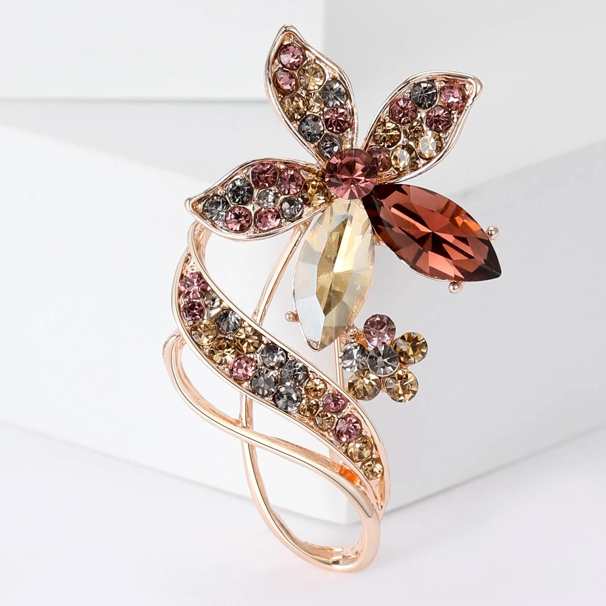 Spille Floreali con Strass per Donna e Unisex, Decorazioni Botaniche per Eventi, Feste, Zaini e Accessori per Abbigliamento