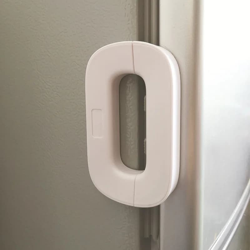 Serratura per frigorifero domestico per bambini Protezione di sicurezza Bambino Anti-pizzico Mano Serrature di sicurezza per bambini Porta per frigoriferi Fibbie dedicate