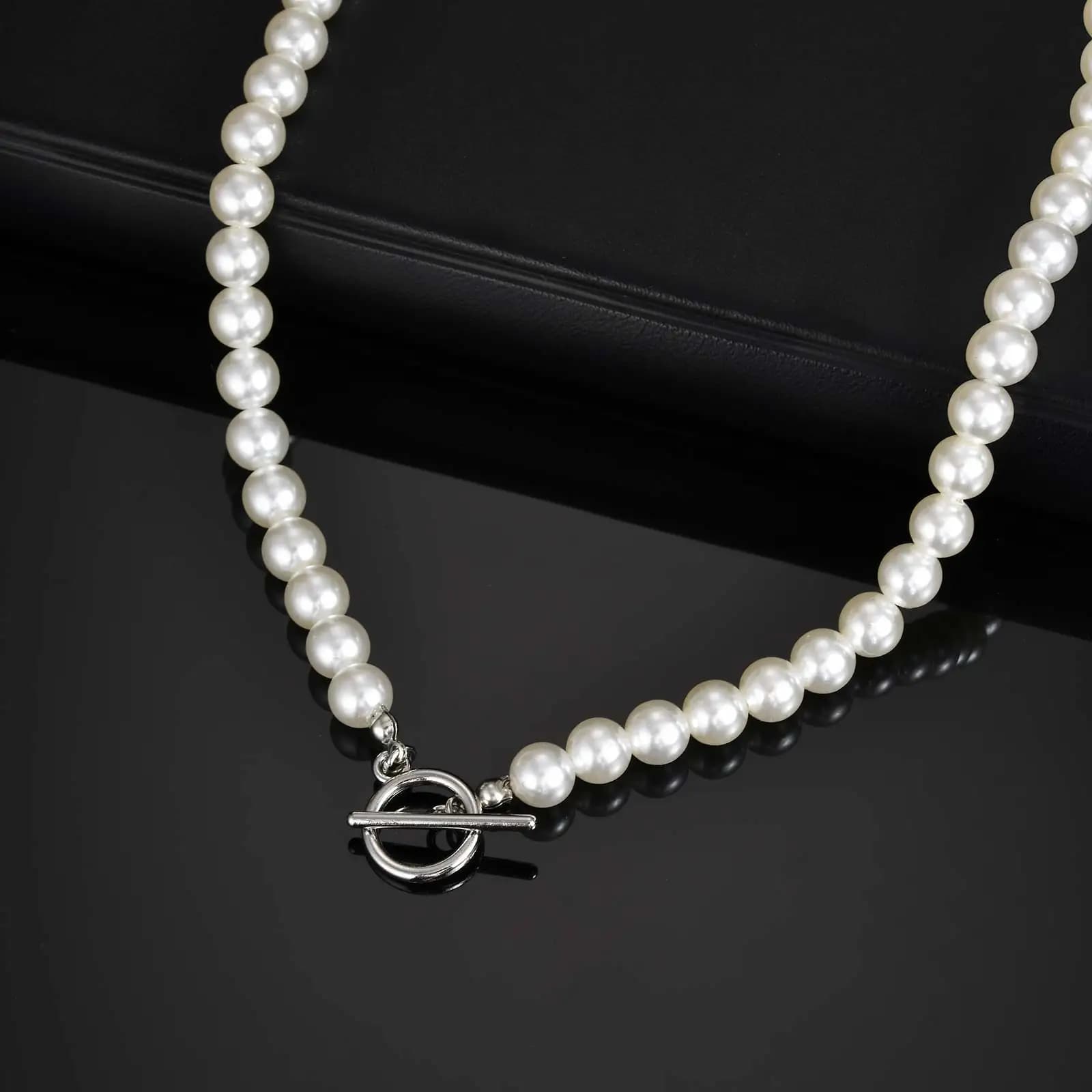 Collana di perle imitazione fibbia OT in metallo moda per uomo donna, gioielli con catena al collo di perline fatte a mano di lusso leggero unisex