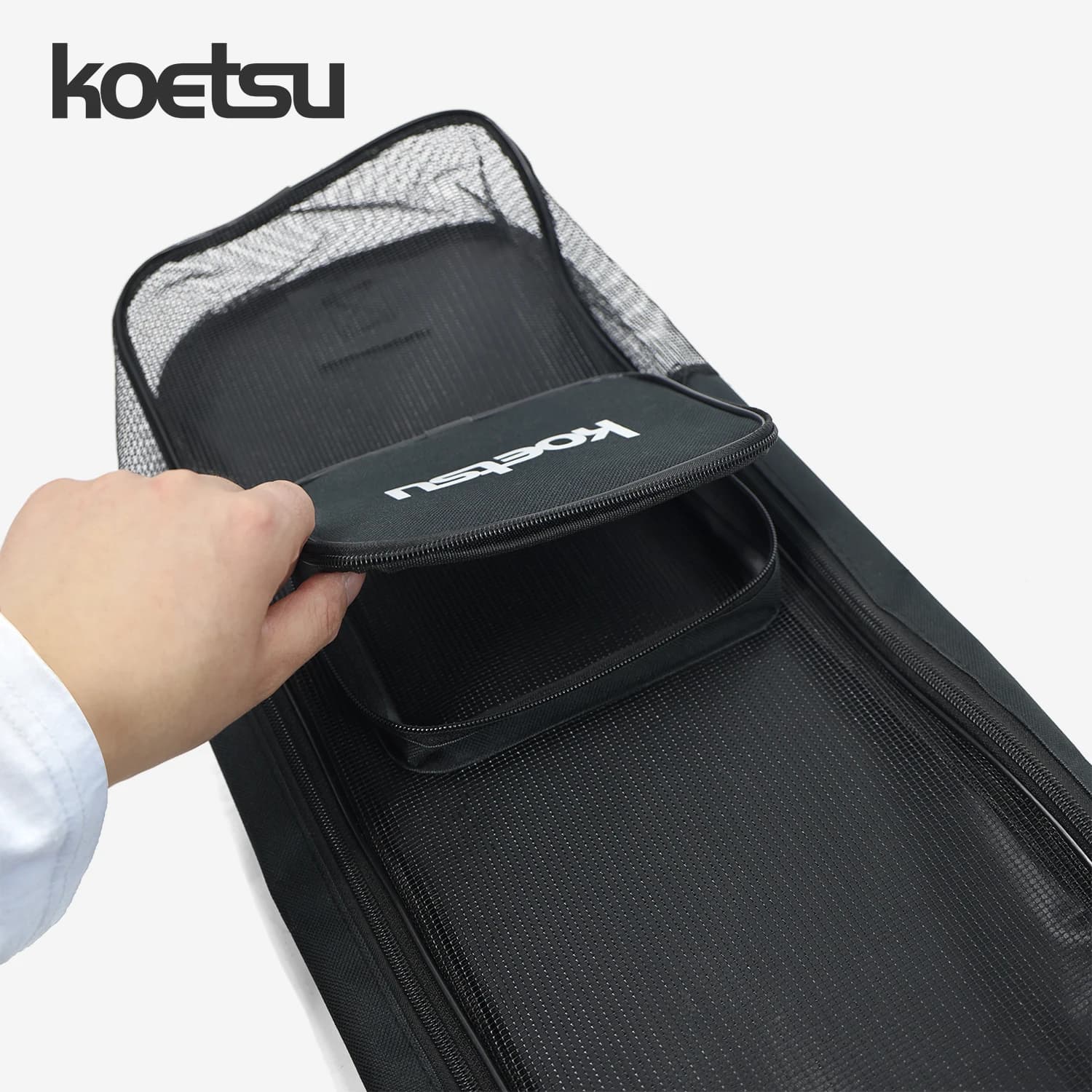 KOETSU snorkeling bag is a set of portable equipment designed specifically for snorkelers.