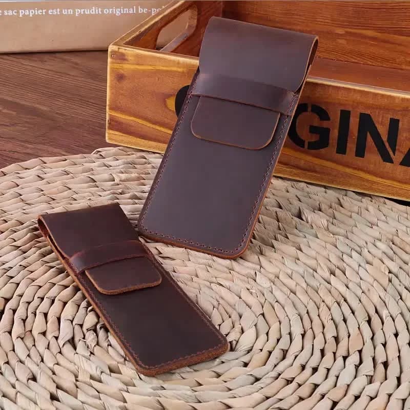 Hand-made pen holder in real cow leather Retro pencil case Vintage style pencil case for diary travel supplies