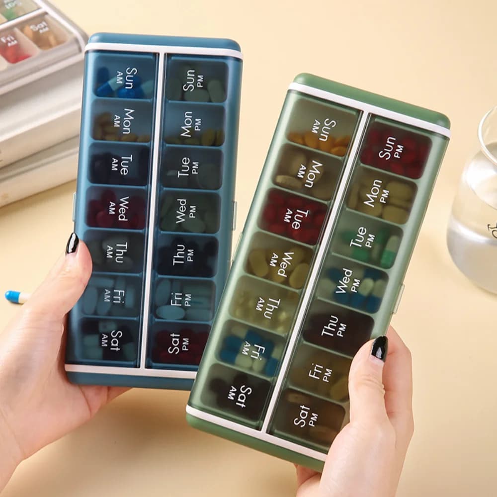New Premium Weekly Container Great for Pills, Organizer with 14 compartments for 2 doses per day, Ideal for Vitamins, Supplements and Fish Oils