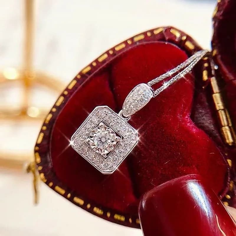 CAOSHI Modern Style Shiny Crystal Pendant Necklace for Women Dazzling Zirconia Accessories for Wedding Ceremony Bridal Jewelry