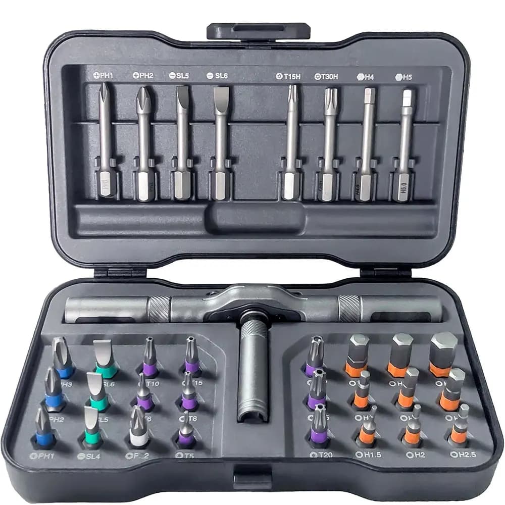 32-in-1 Magnetic Screwdriver Set, Ratchet Screwdriver Set, with Detachable Handle, Multiple Magnetic Bits, Portable Repair Tool