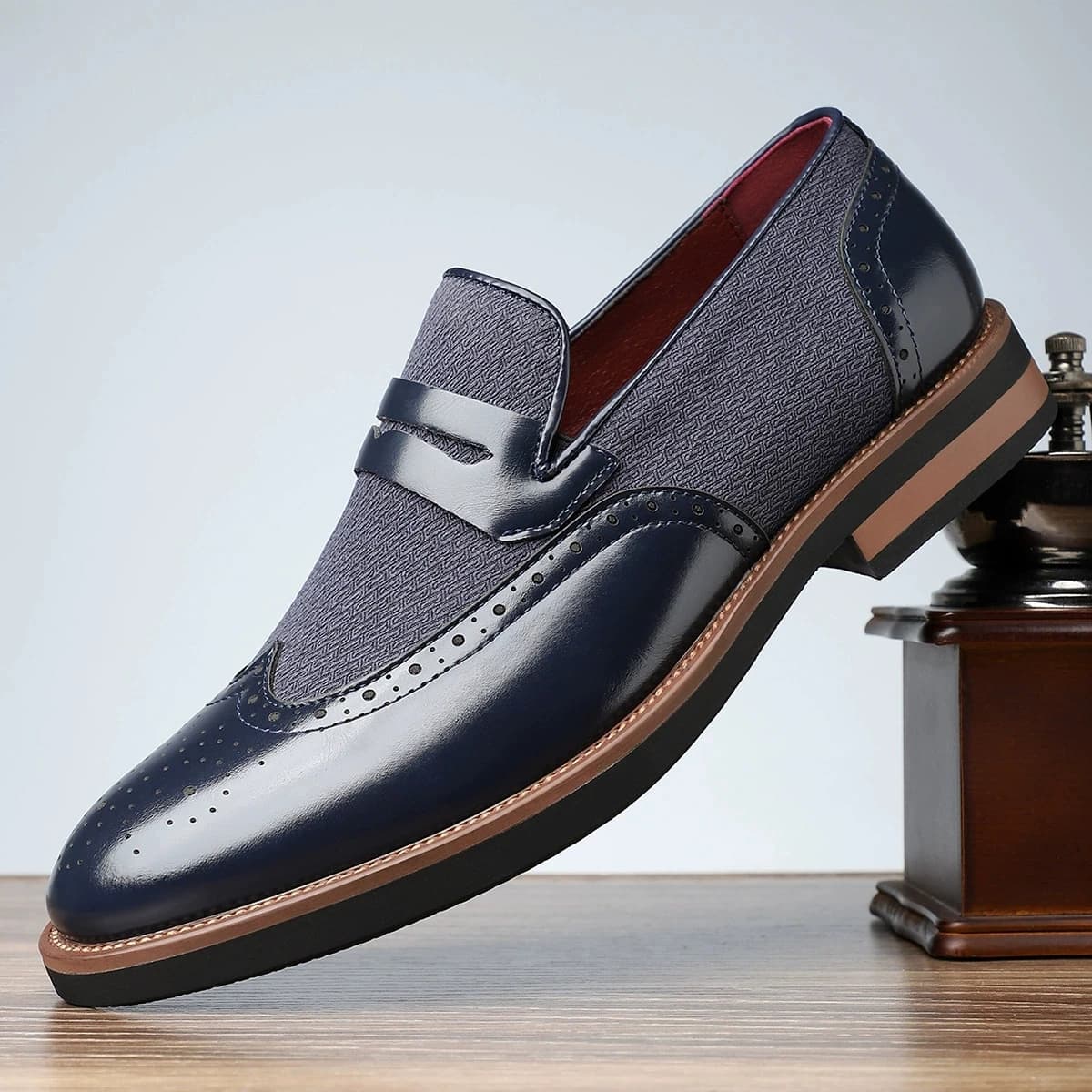 Moda nuovo gentiluomo scarpe oxford a punta per uomo tessuto comune nero marrone blu abito da sposa ritorno a casa calzature da sposa formali