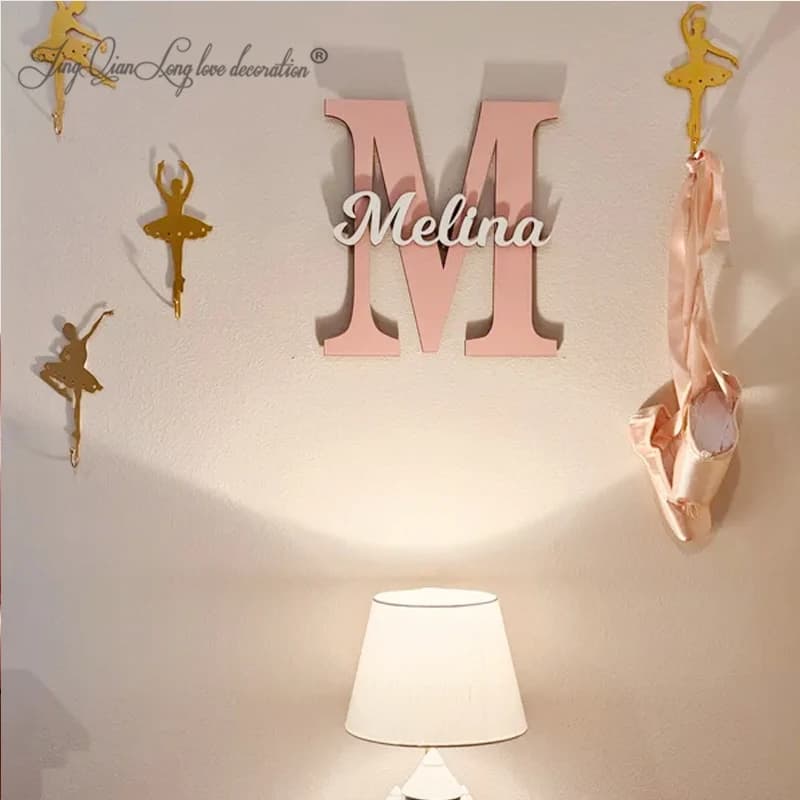 Nome da parete in legno personalizzato segno lettere grandi in legno Camera da letto moderna per la cameretta dei bambini Neonati Ragazze Decor Sign Room blocco lettera Regalo di Natale