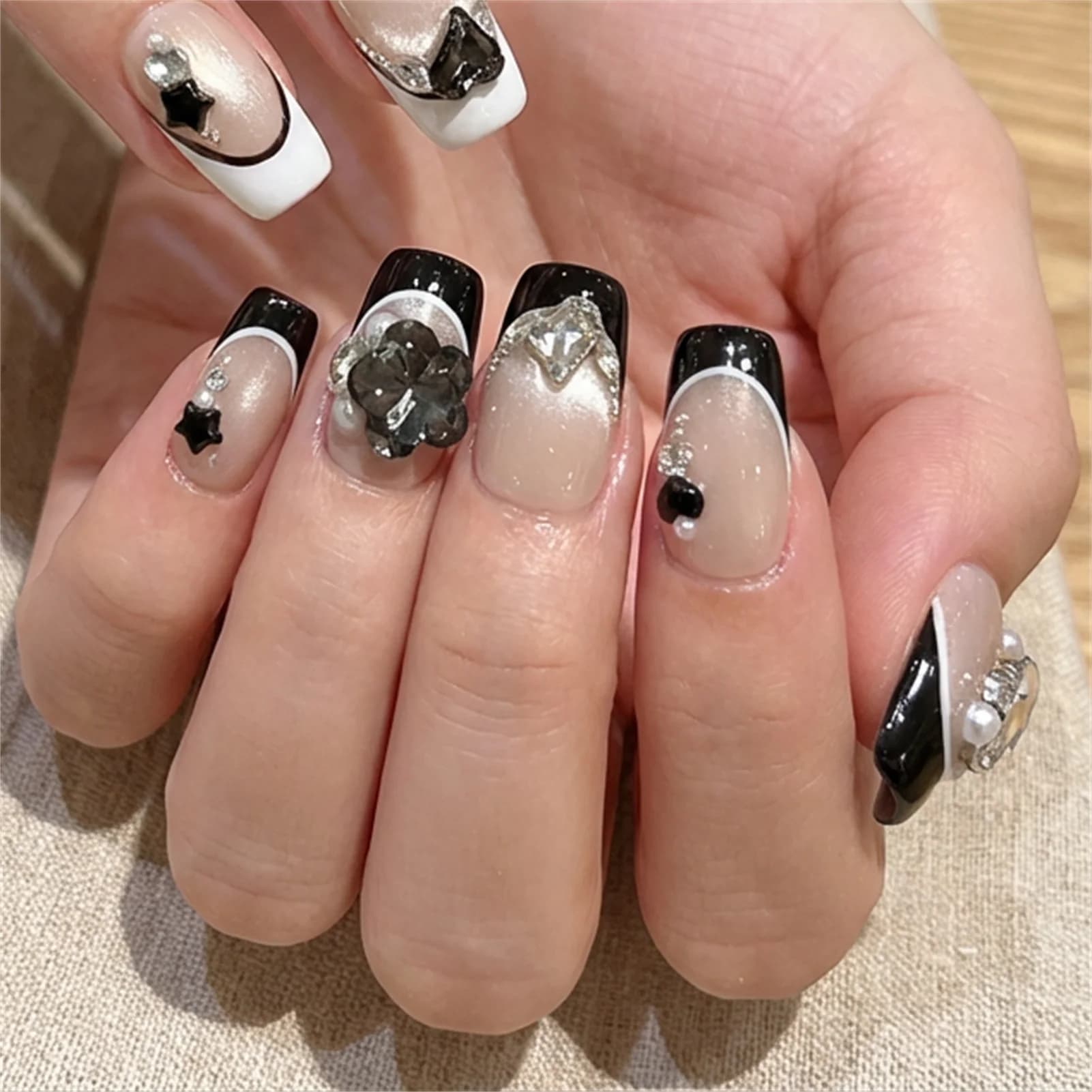 10 pezzi di unghie finte nere effetto occhi di gatto, con strass francesi, per manicure, ideali per matrimoni e feste, copertura completa, decorazioni per nail art artificiali.