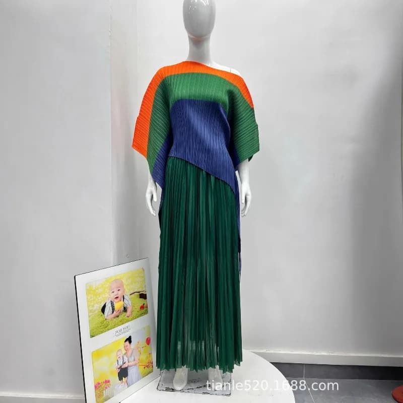 Medio Oriente Nuovo Miyake Abito A Pieghe Delle Donne Temperamento Irregolare Manica Raglan Top Elegante Colorblocking Stretch Mezza Gonna Set