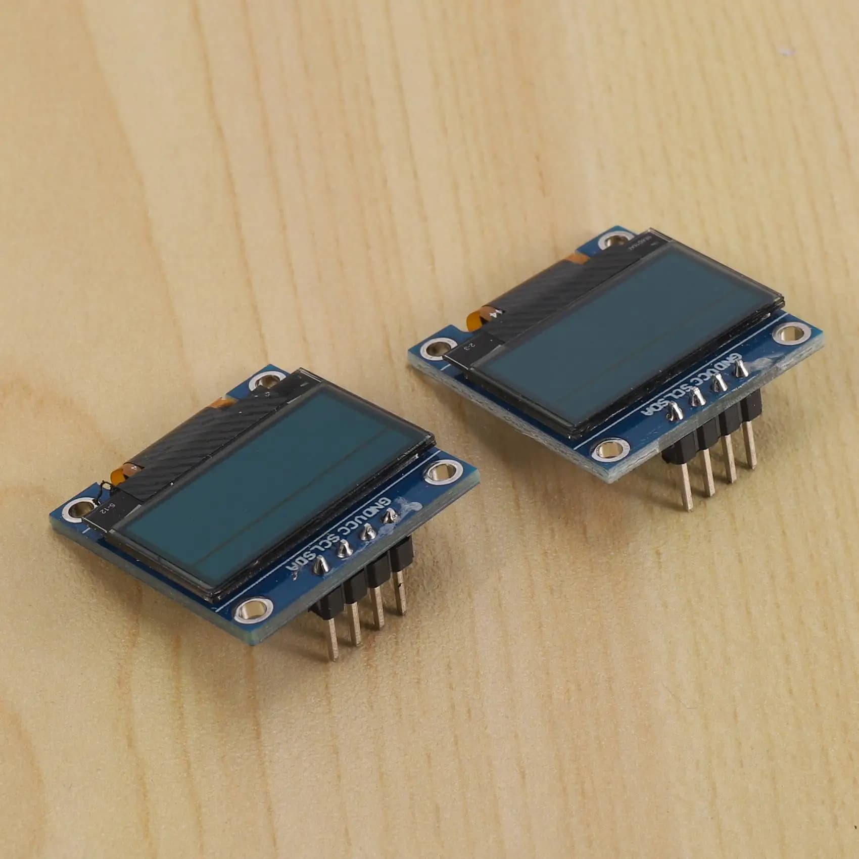 Y14A Modulo display OLED da 4 pezzi I2C IIC 128X64 Modulo display da 0,96 pollici SSD1315 per Arduino UNO R3 STM con pin