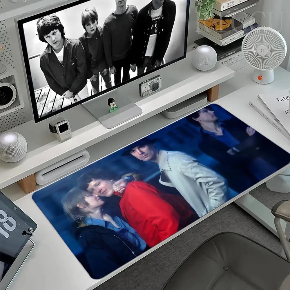 Talking Heads mouse mat, large game mouse mat, keyboard mat and computer desk with reinforced edges