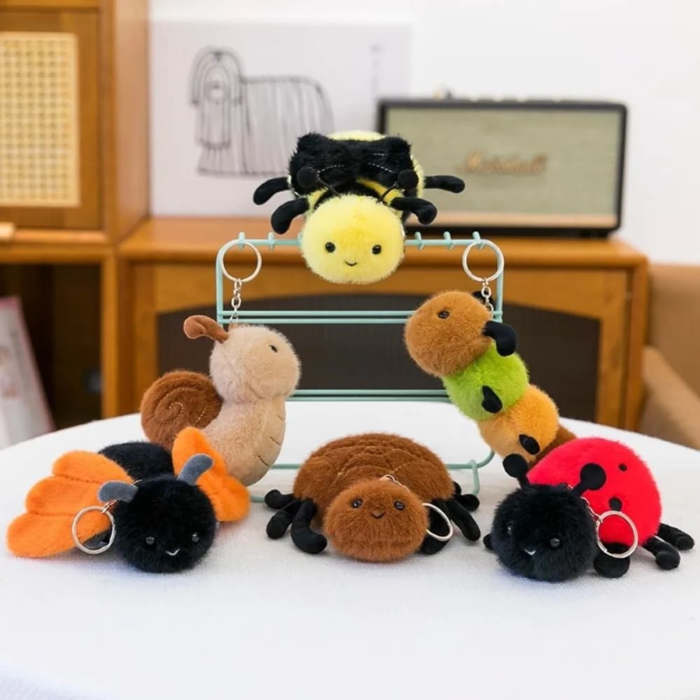 Creativo peluche simulazione insetto ciondolo cartone animato cotone PP portachiavi ciondolo ragno ape bambola di pezza borsa giocattolo decorazione regalo