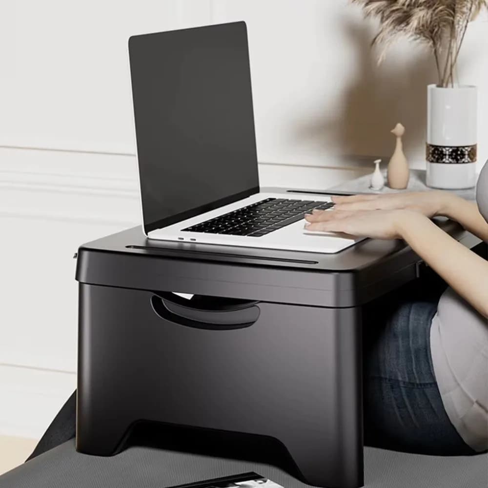 Scrivania Portatile in Plastica per Laptop, Supporto Pieghevole per Laptop, Tavolino Leggero per Letto, Vassoio per Cibo