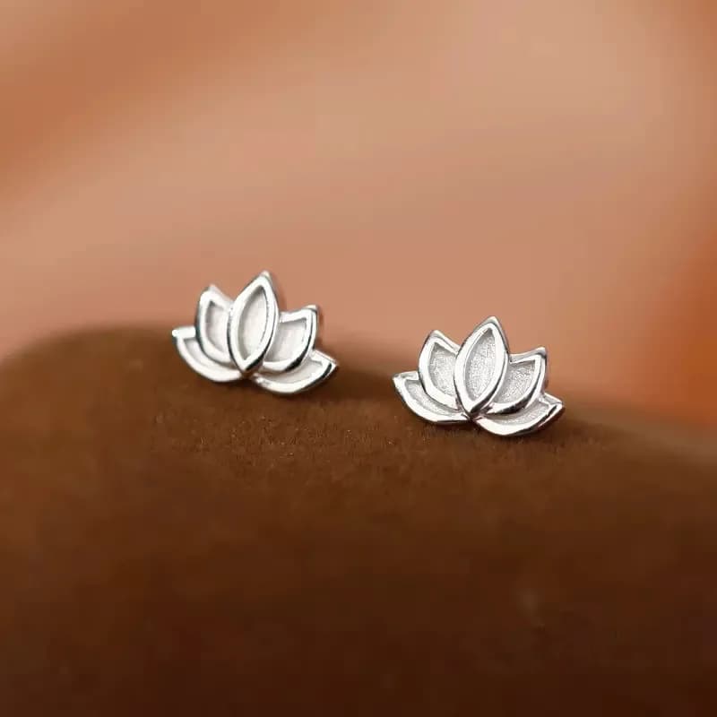 925 Sterling Silver Lotus Flower Small Stud Earrings For Women Piercing Luxury Elegant High Jewelry Best Selling