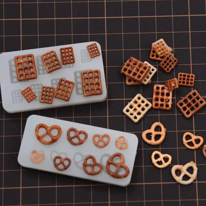 Stampi in silicone per giochi alimentari in miniatura Argilla ultraleggera fai-da-te fatta a mano per realizzare griglie/archi Stampi ausiliari per biscotti con nodo d'acqua alcali