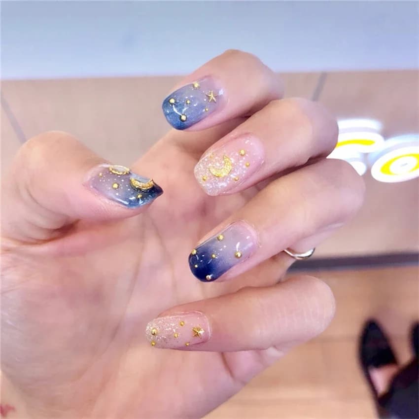24 pezzi modello corto copertura completa argento blu stella luna unghie finte stampa lucida su nail art prodotto finito unghie riutilizzabili rimovibili
