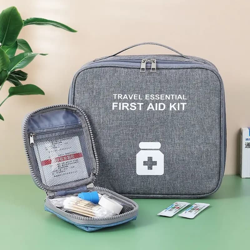 Kit di pronto soccorso per la famiglia borsa da viaggio portatile per esterni borsa per la conservazione della medicina a strati di grande capacità per la casa