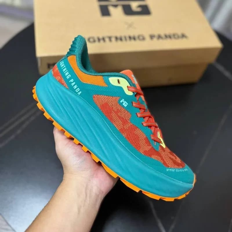 Classic Brand Comfortable Wide Footed All Terrain Off-road Sport Shoe Hot Sale Couple Walking Jogging Shoe Athletic Running Shoe