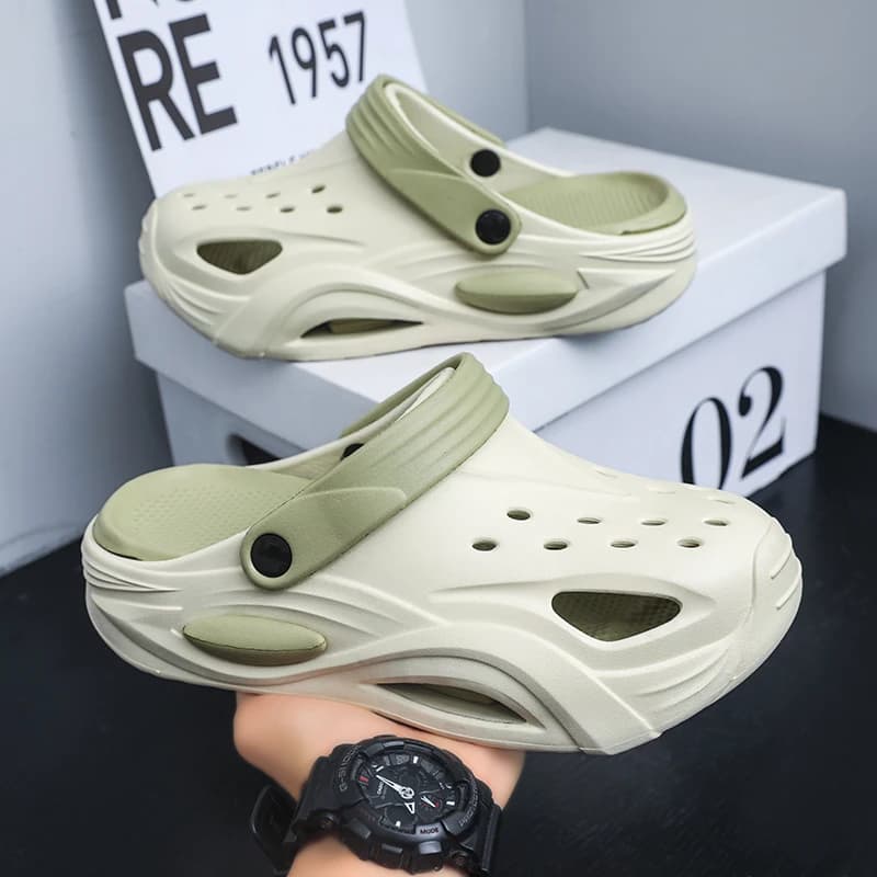 New Men's Summer Sandals for Sports and Leisure, Anti-slip and Ammortizer, Beach slippers for Daily Use