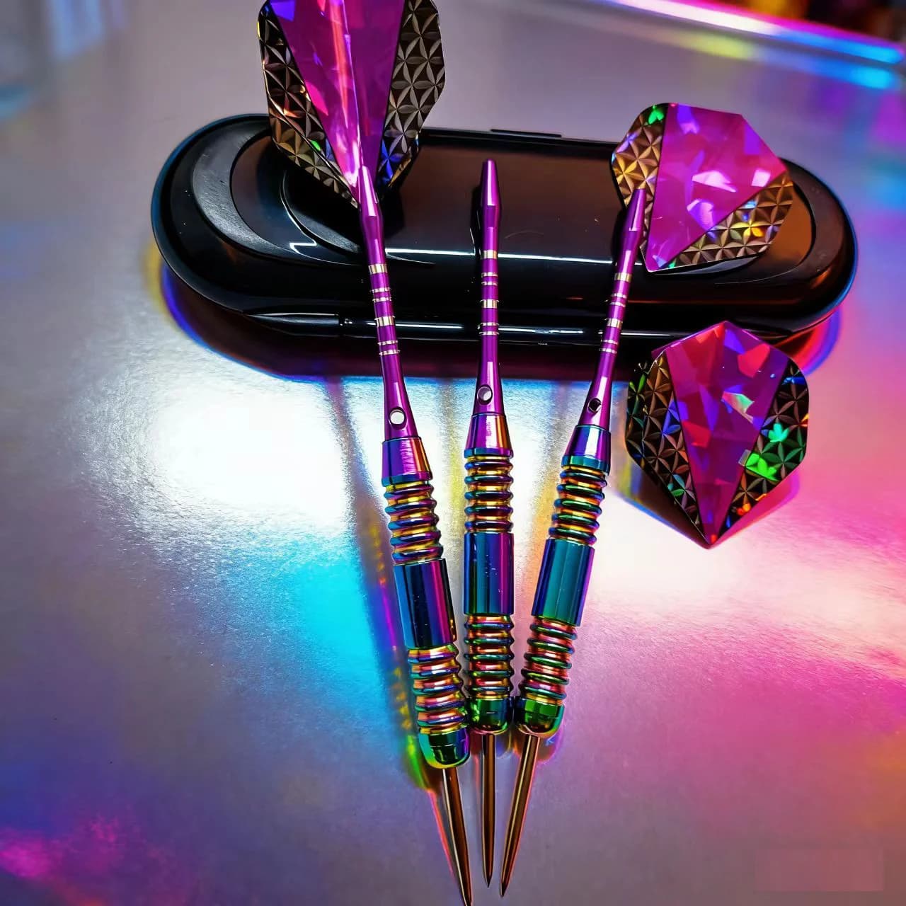 Set di Freccette con Punta in Acciaio 3 Pezzi Professionali 25g con Fusto Arcobaleno e Asta in Nylon per Gioco del Bersaglio Intrattenimento Indoor