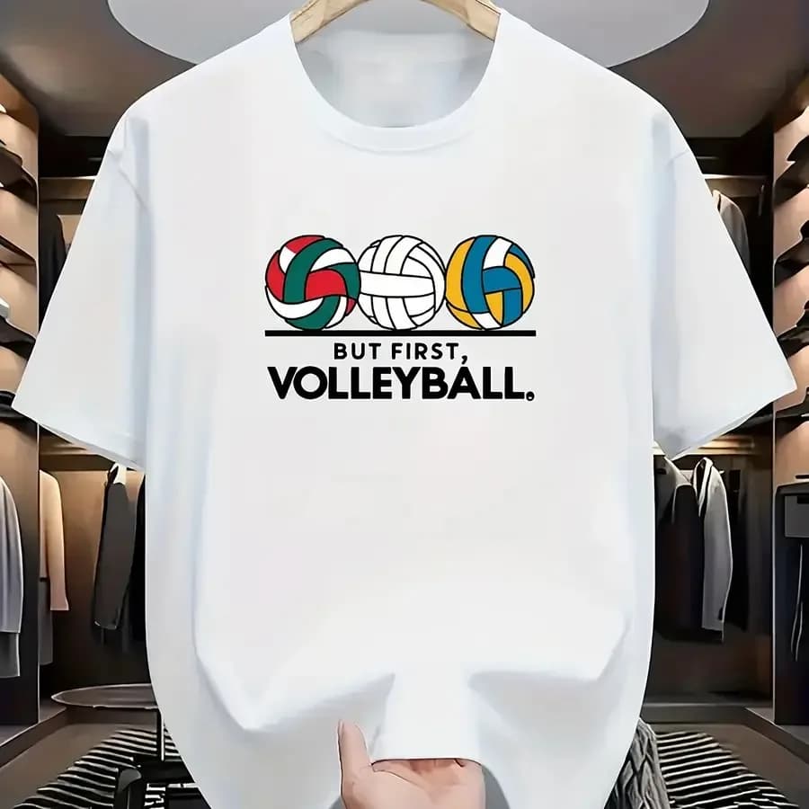【Nuovo stile】Pieno di passione per il pallavolo! T-shirt bianca a maniche corte con scritta "BUT FIRST VOLLEYBALL." Testo ed Elemento Pallavolistico Prin
