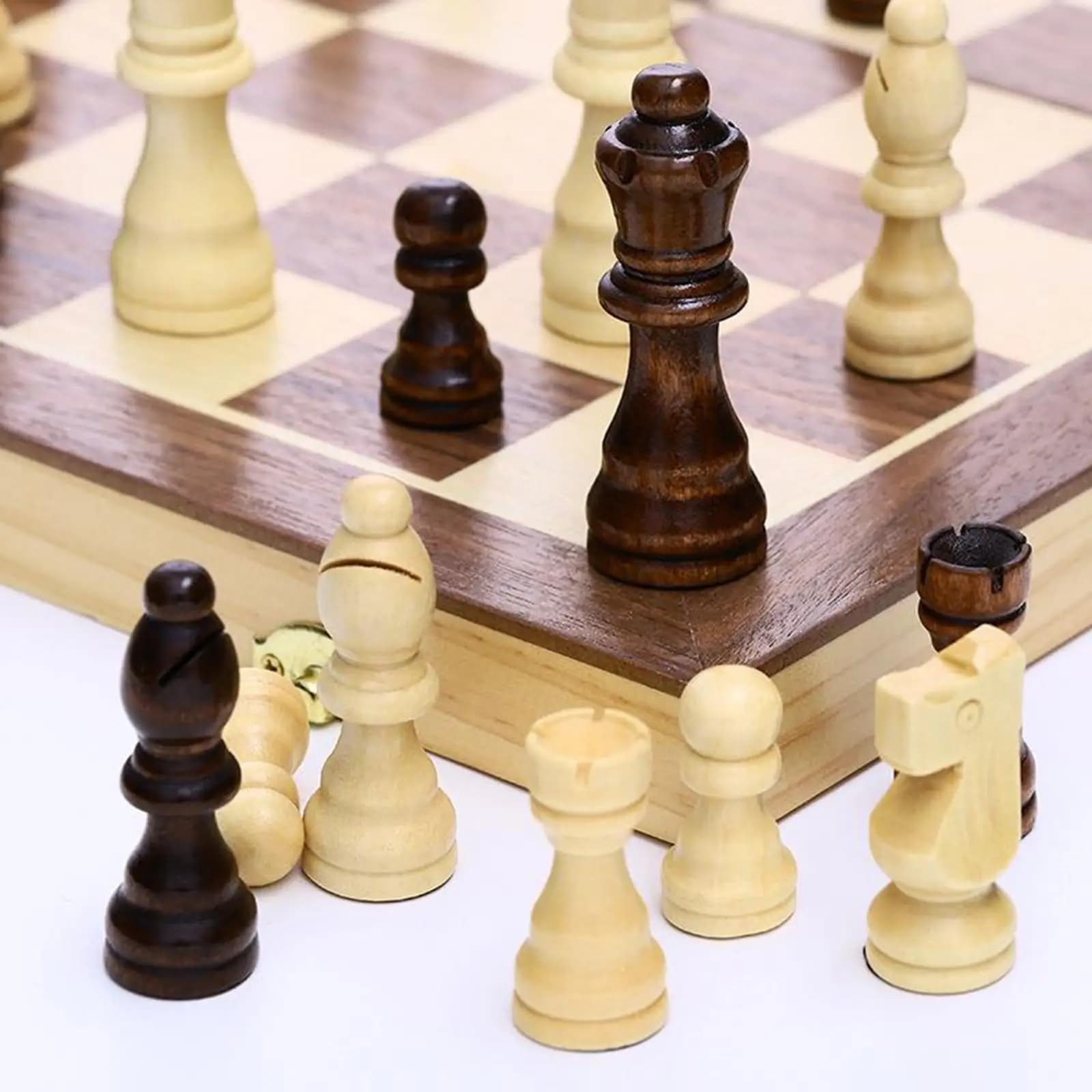 Wooden International Chess Set with 32x Pieces Folding Portable Board Funny Game