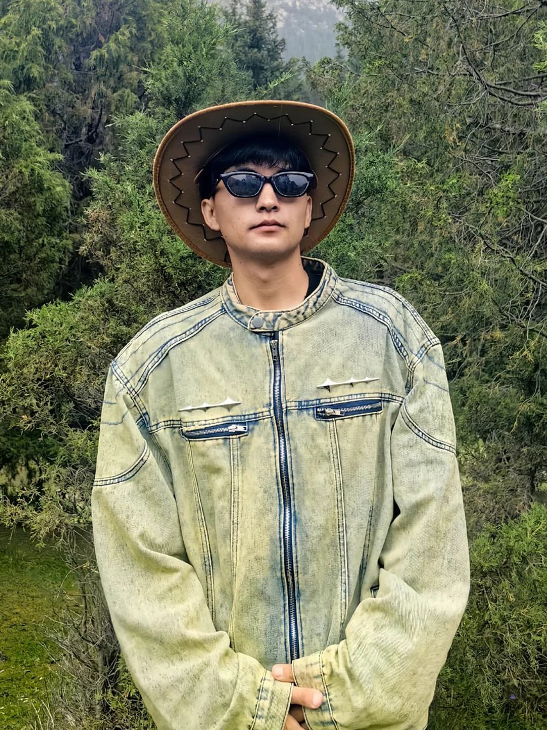 Giacca in denim blu corta imbottita con spalle rinforzate da uomo, stile coreano autunno inverno, lavata, alla moda, giovanile, antivento, in pile.