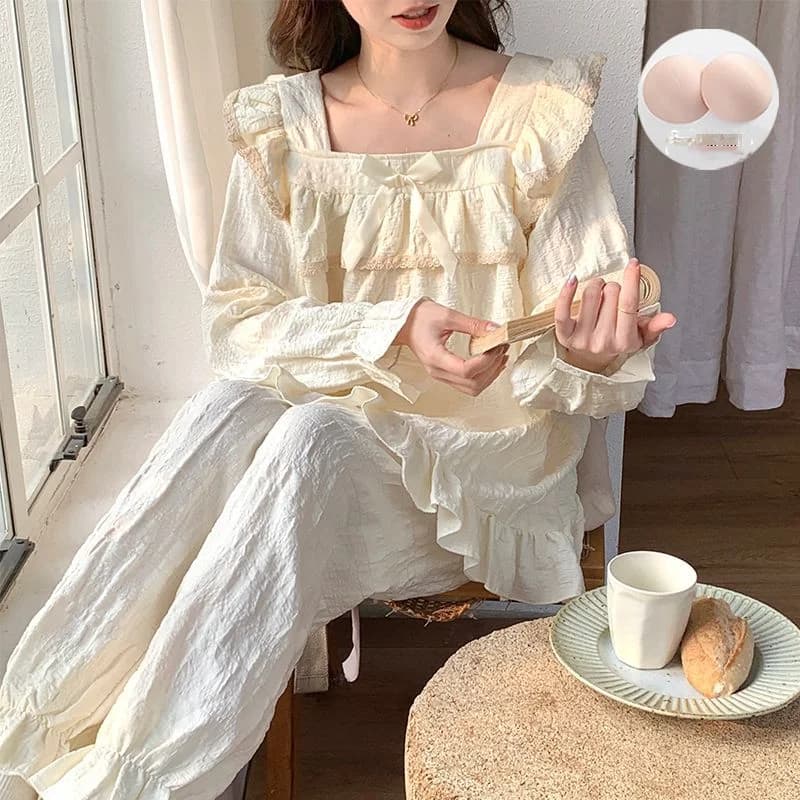 Princess style pyjamas in soft spring and autumn cloud cotton with mat on the chest, long sleeved pants, set of large clothes for home new style