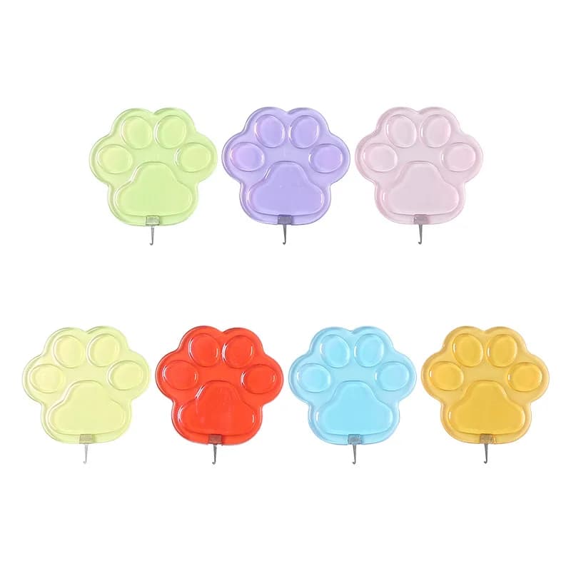 10pcs Cartoon Cute Kitten Paw Needle Threader anziani Guider Thread Needle Easy Device filo automatico strumenti per cucire fai da te
