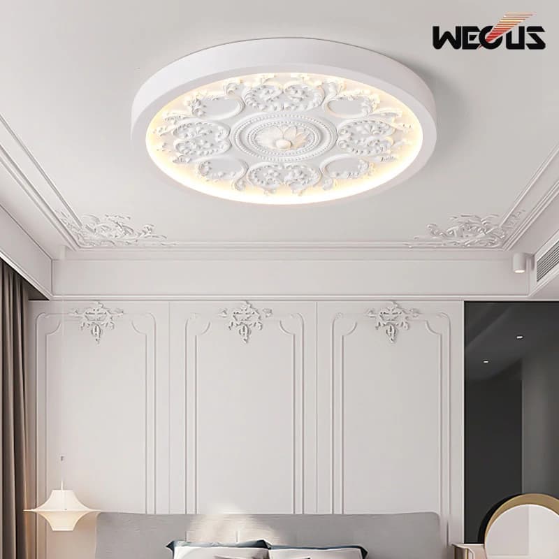 Lampadario artistico in stile francese con decorazioni in crema per camera da letto, soggiorno, studio, illuminazione per interni, vendita all'ingrosso Zhongshan