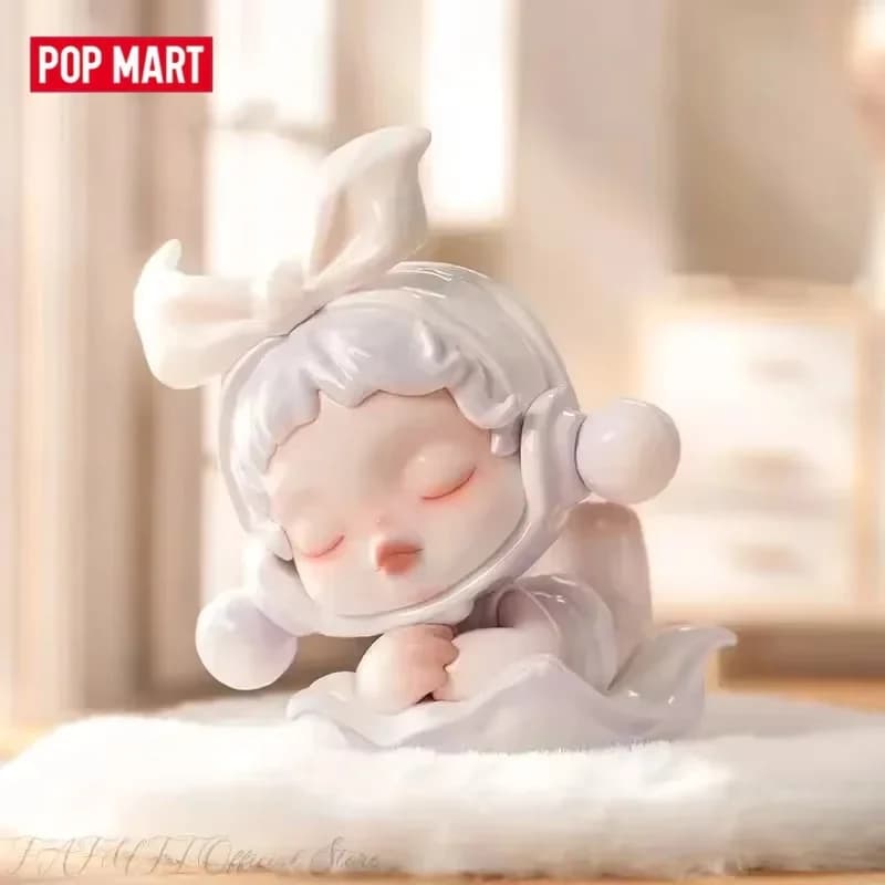 POP MART Skullpanda Serie The Warmth, Giocattoli Trendy in Scatola Misteriosa, Busta Sorpresa Kawaii, Statuette Anime, Ornamenti e Figurine