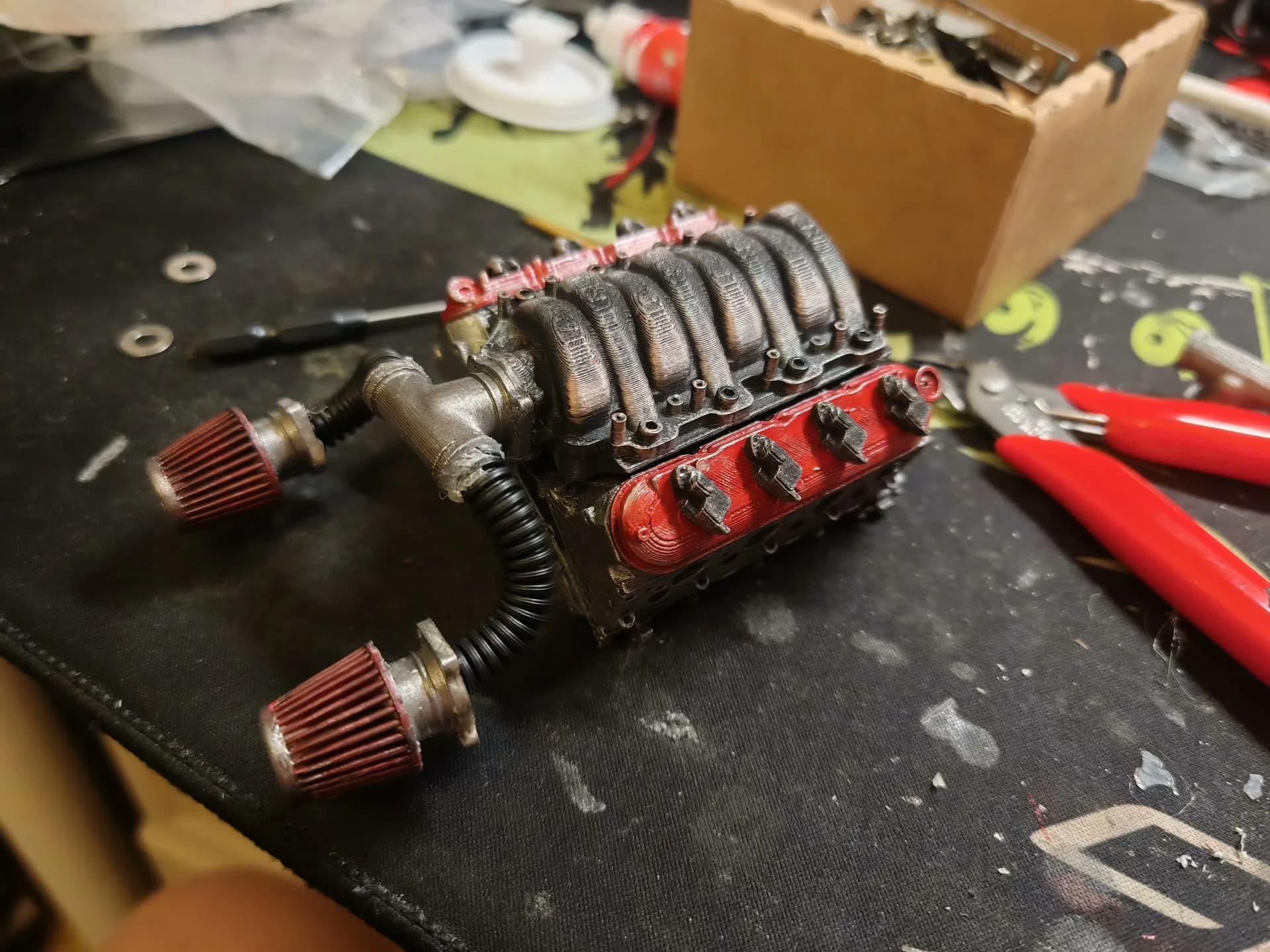 Modello di Motore V8 Simulato per Decorazione Auto RC 1/10 Traxxas TRX4 Defender Bronco AXIAL SCX10 RC4WD D90 Wraith