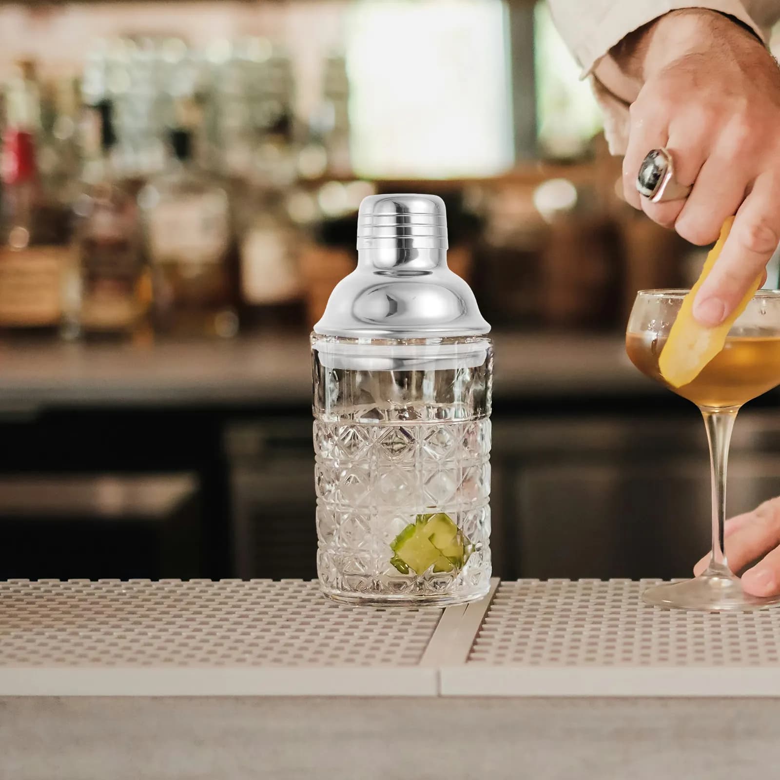 Stainless Steel Shaker Cup Lid Only 2.9inch Woven Glass Texture Efficient Sealing Cocktail Service Tool Bar Accessories